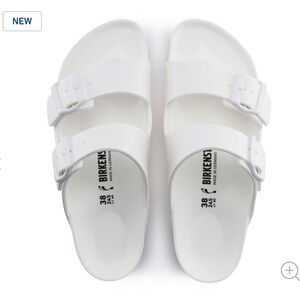 BRAND NEW Birkenstock sandals - Arizona Essentials